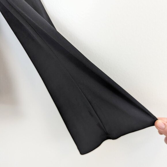 VTG 00s Y2K Wrapper Black Pointed Collar V-Neck Wrap Bust Long Bell Sleeve Top - Picture 5 of 7